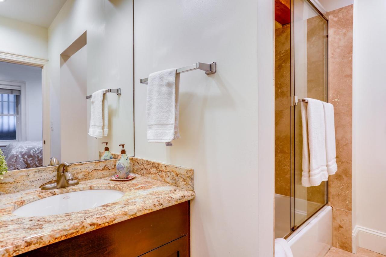 With Parking, Near Space Needle! Appartamento Seattle